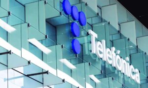 Telefonica と Mavenir は、コア ネットワークを変革し、通信分野での成長戦略を強化するために AI イノベーション センターを推進します