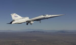 NASA の超音速で静かな飛行機、X-59 の帰還