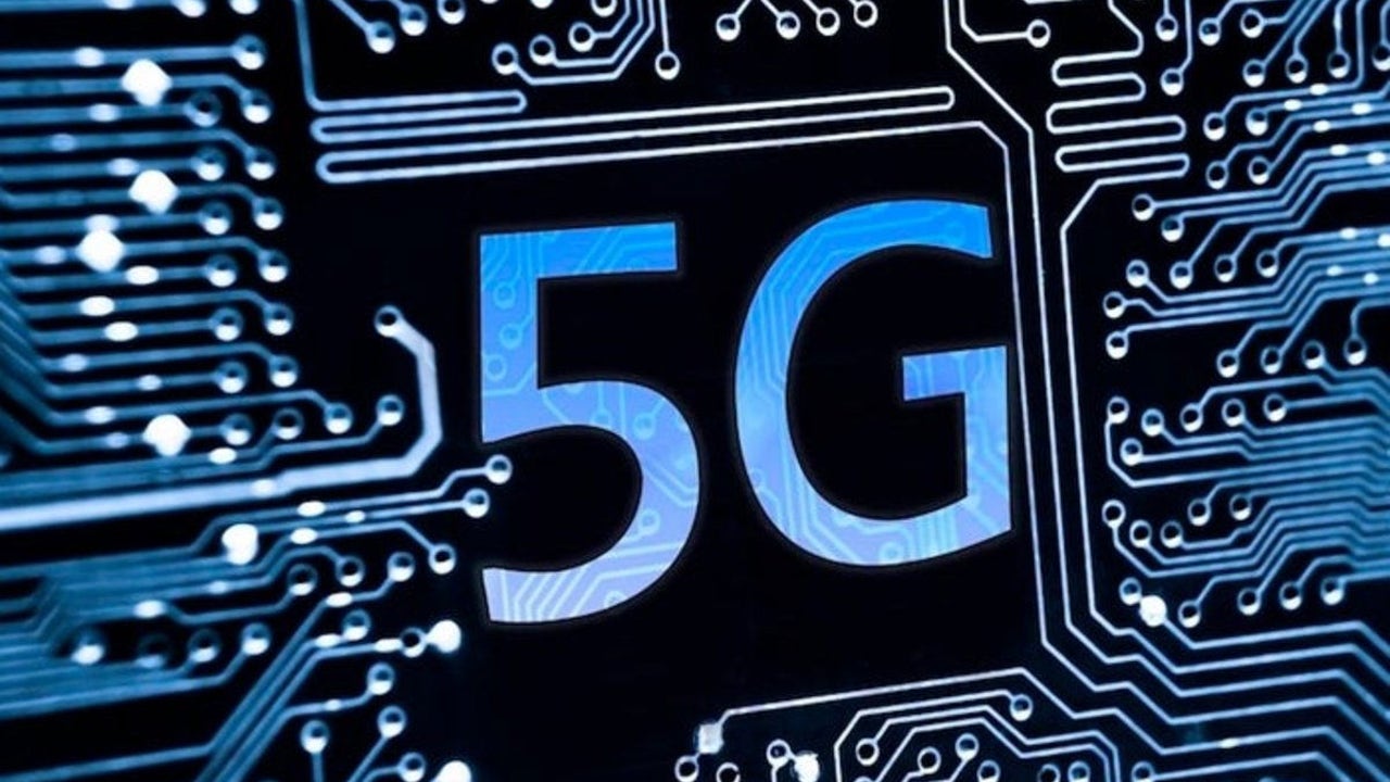 テレフォニカは、MWC で、Titan Connect のおかげで、満員のスタジアムで自社の 5G ネットワークがどのように人命を救うことができるかをデモンストレーションします