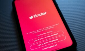 科学に基づいた完璧なTinderプロフィール
