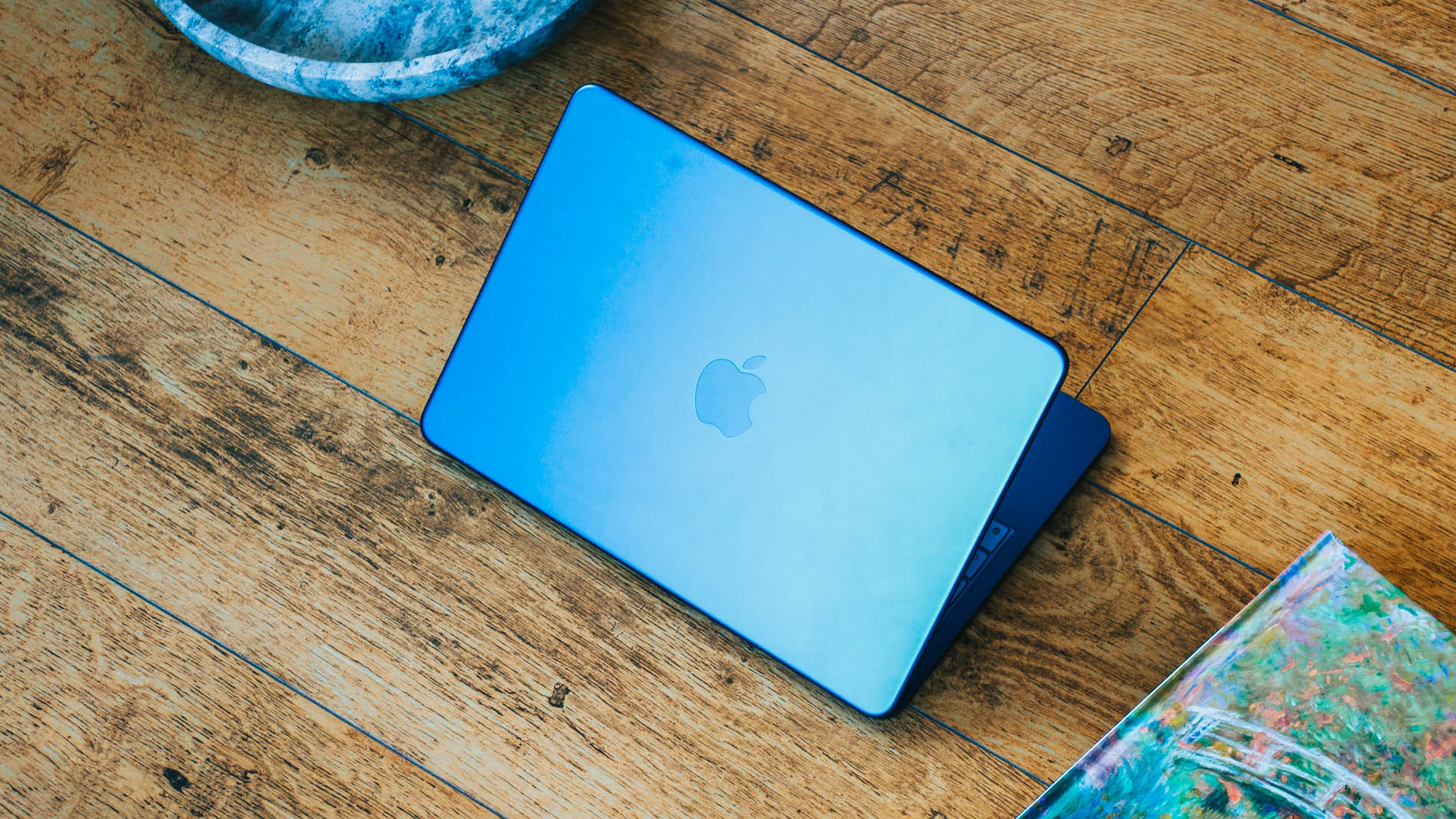 スペインでは、MacBook、iPad、その他の Apple デバイスの価格が最大 1,500 ユーロ値上げされた後もこのように維持されています