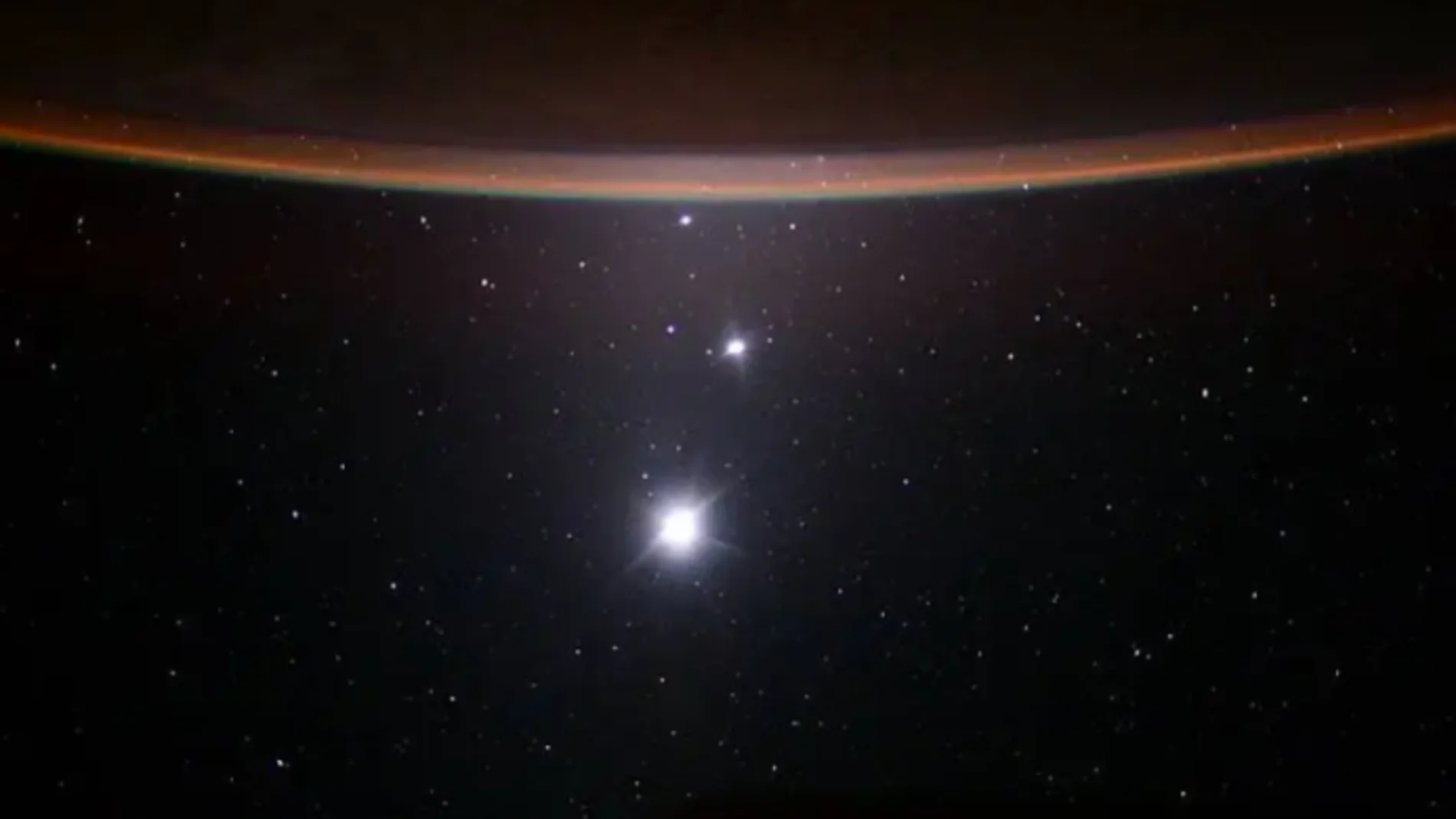 明日の惑星の合についての NASA の推奨事項