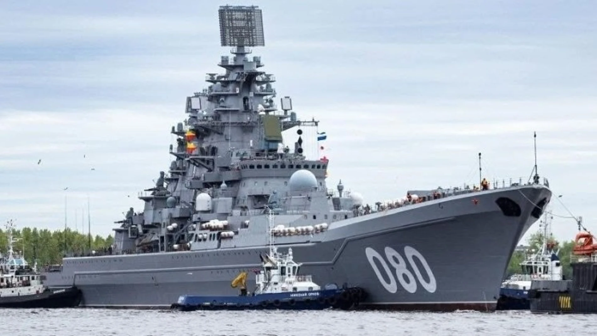 ロシアの28,000トン原子力巡洋艦、帰還間近の大型NATO艦艇を上回る速度を発揮