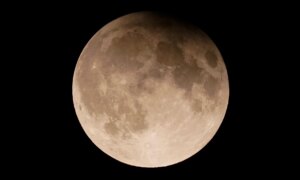 エストレマドゥーラ州での 8 月 28 日の月食の地図: 月食を見るのに最適な時期