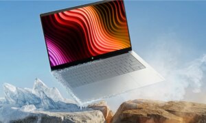 土曜日のガジェット: HP OmniBook X 14、スクリーン、AI、自律性に賭けるラップトップ