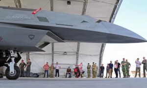 米国は、F-35とF-47に随伴するために、2032年にパイロットのいない共同戦闘機を500機保有したいと考えている