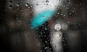 AEMETは今週末の天気の変化を警告：雨を伴う前線が到来し、気温が低下