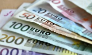 この給料からすると、あなたはスペインで最も高額な収入を得られる人になります。