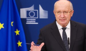 アンドリウス・クビリウス欧州委員（国防担当）：「スペインが義務を果たす方法を見つけることを望む」