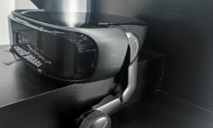 一歩上のRoborock Saros 20：家の垣根を超え始めるロボット掃除機