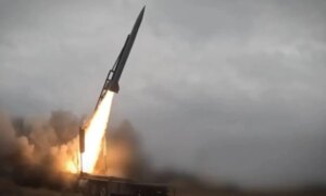 ウクライナ、250キロ離れた目標を攻撃できる独自のFP-7弾道ミサイルを実戦配備