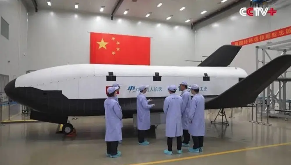 中国の神龍宇宙船。