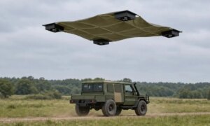 米国企業が兵士や軍用車両を隠すための自律飛行迷彩を発表
