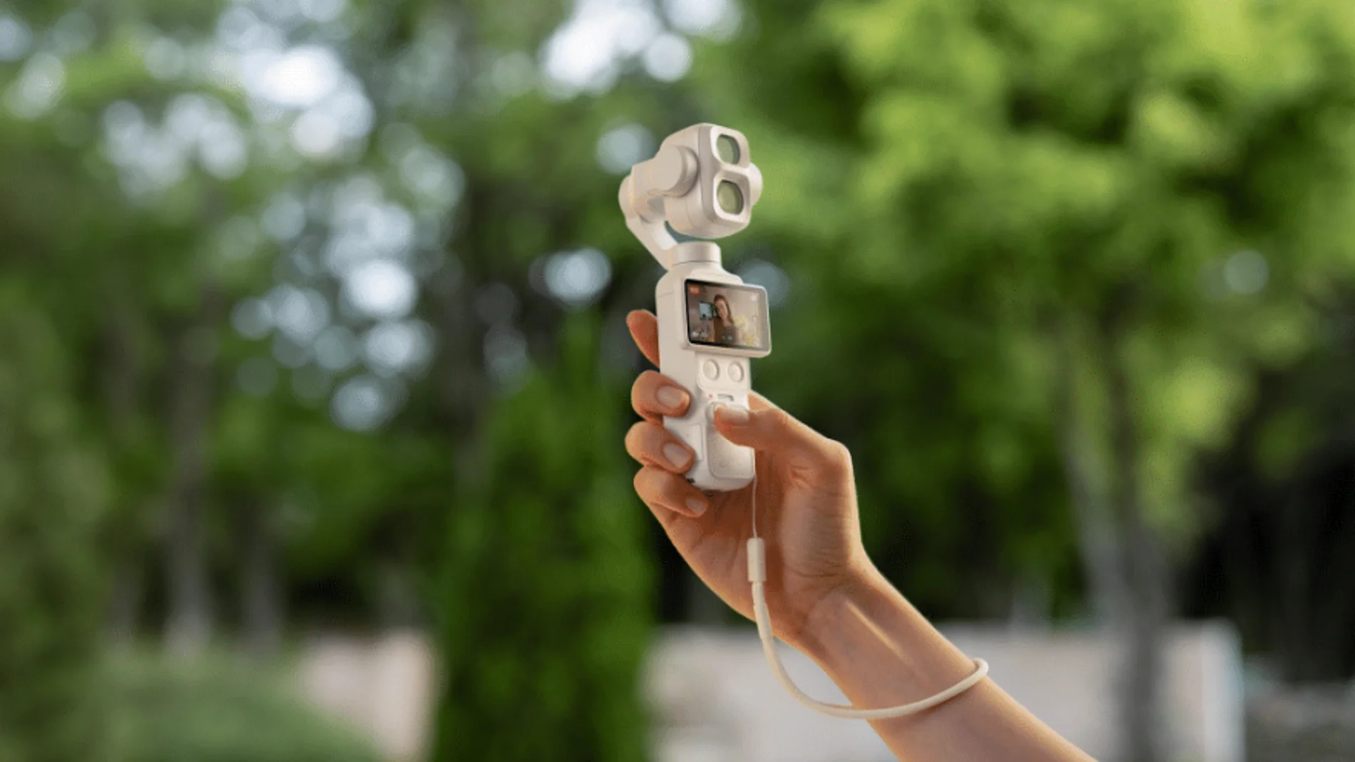 DJI、白い Osmo Pocket P4 で「技術」に賭ける