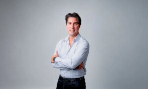 「私たちはマヨルカ島におけるマーケティングと AI のリファレンスエージェンシーとしての地位を強化したいと考えています。」