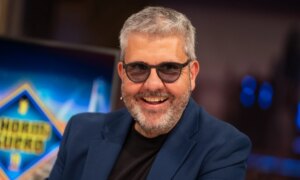 コメディアンのフロレンティーノ・フェルナンデス、富について：「貧しいことと金持ちの違いは、金持ちはしたくないから貧乏ではなく、貧しい人はできないから金持ちではないということだ」