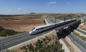 ブレーキの物理学: 電車が停止するまでにどれくらい時間がかかりますか