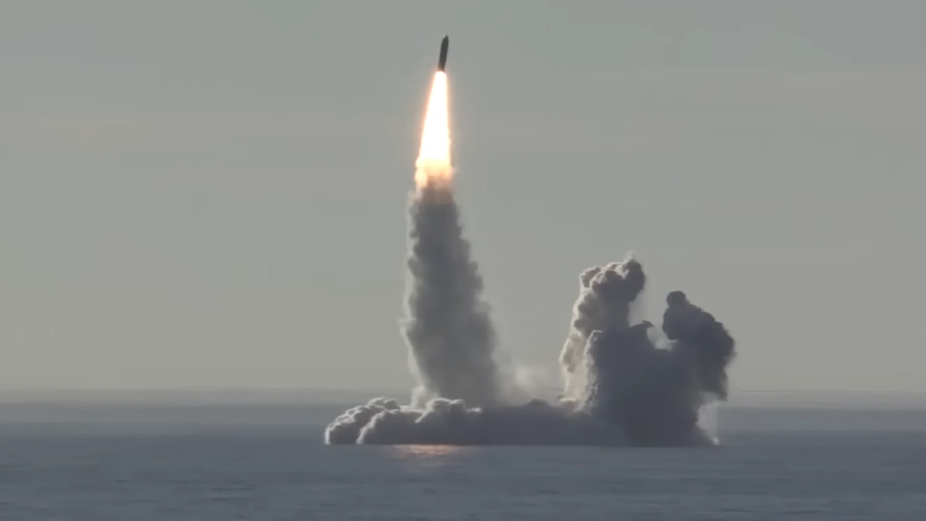ロシアは潜水艦から大陸間弾道ミサイルを発射できることを実証したばかりだ