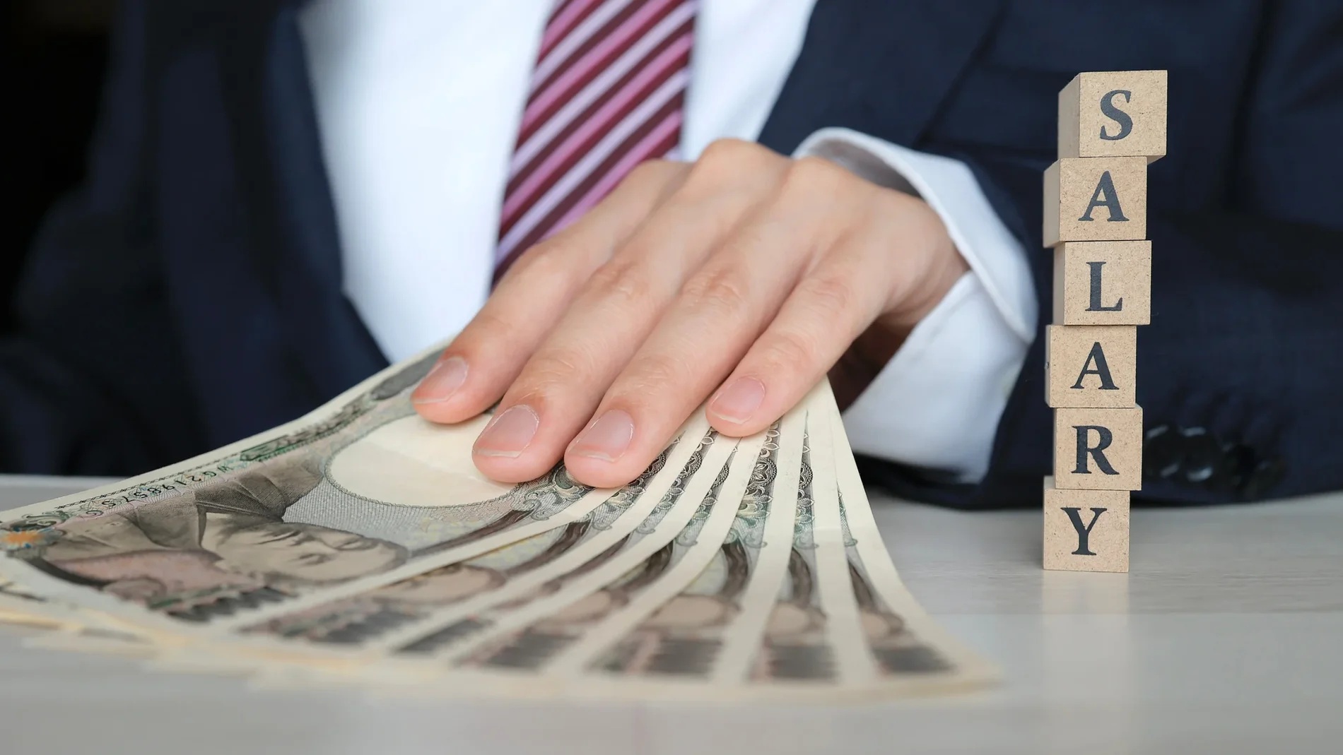 労働弁護士はこれを認めている：労働者はこのような場合に給与の増額を要求する可能性がある